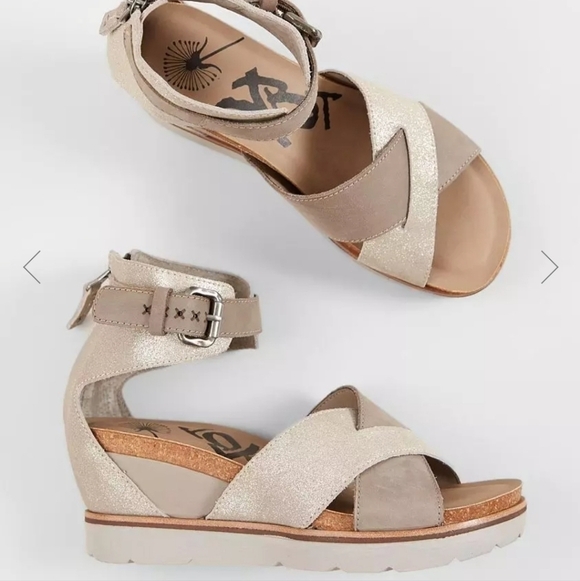 NEW OTBT Womens Teamwork Ankle Leather Wedge Sandals shoes sz 9M - Picture 2 of 11